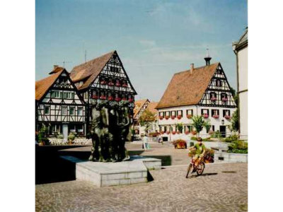 Der Marktplatz mit den Rathäusern